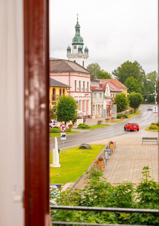 2- Izbovy Apartman Kajka V Penzion Trstená 外观 照片
