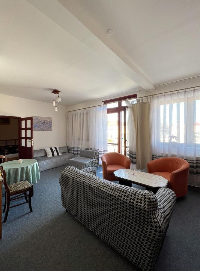 2- Izbovy Apartman Kajka V Penzion Trstená 外观 照片